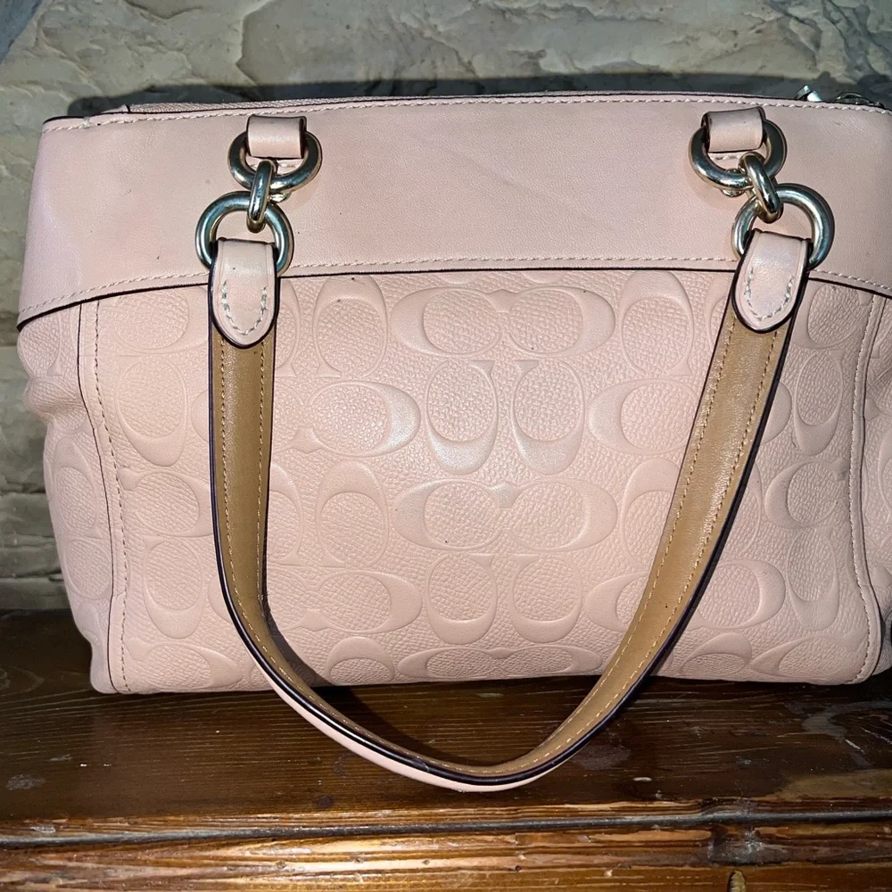 Coach purse - Picture 2 of 4